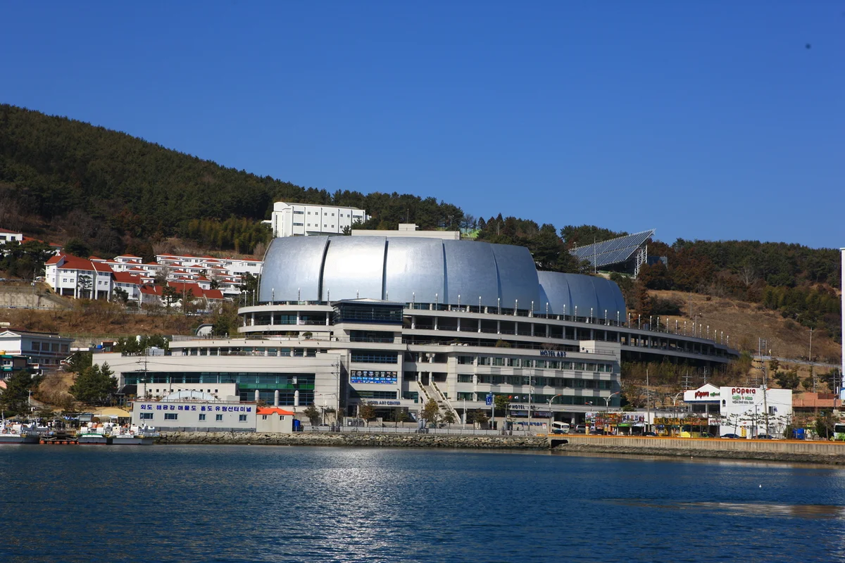 거제문화예술회관 - 거제 여행