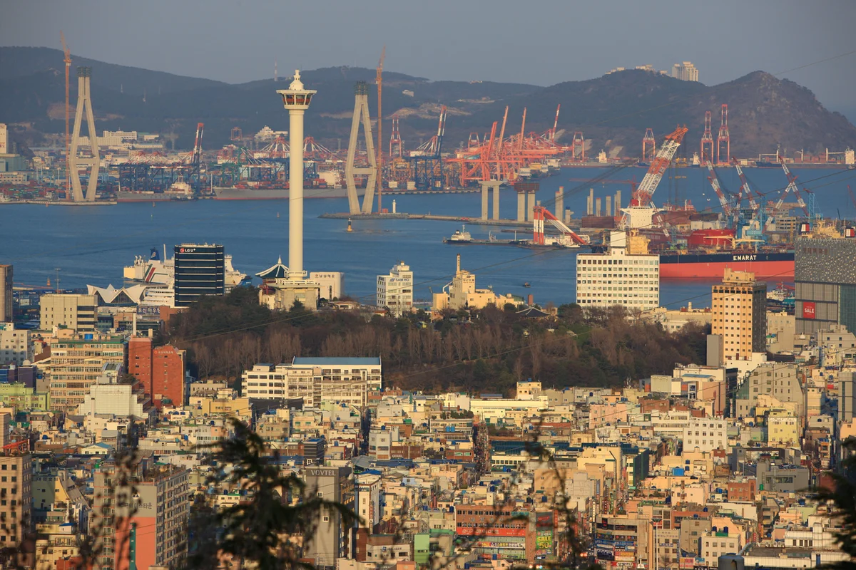 부산타워 - 부산 여행