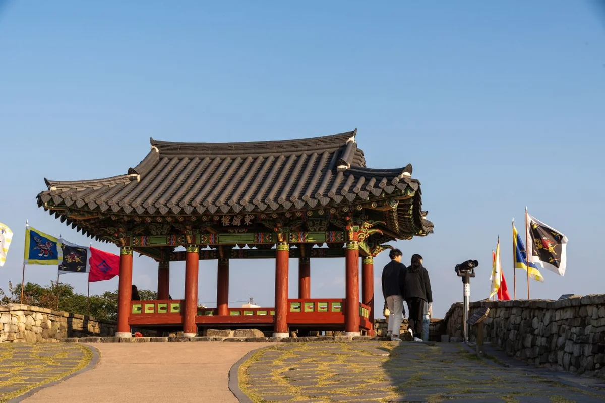 동피랑 벽화마을 - 통영시 관광 여행